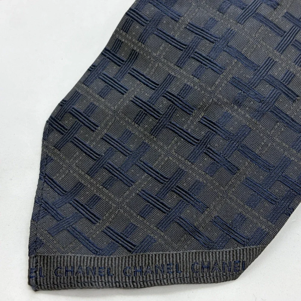 Vintage Chanel Paris Silk Tie Navy Blue Woven Basketweave Pattern Made in Italy